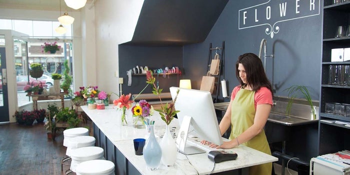 10 Things Your Logo Might Be Saying (and You Don't Even Know It)