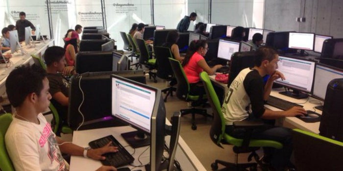 Coderise lanza campaña de crowdfunding