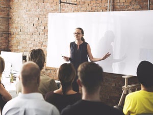 Leadership Lessons from Successful Entrepreneurs and Founders