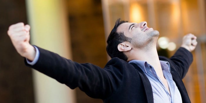 3 posturas que aumentan tu productividad