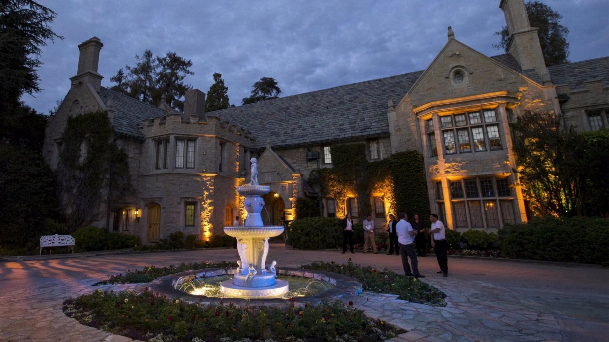 Hugh Hefner Agrees to Sell Playboy Mansion in Los Angeles
