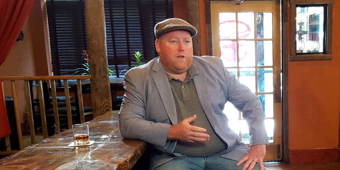 Lessons From a Dad Who Pushed This Bar Owner to Success