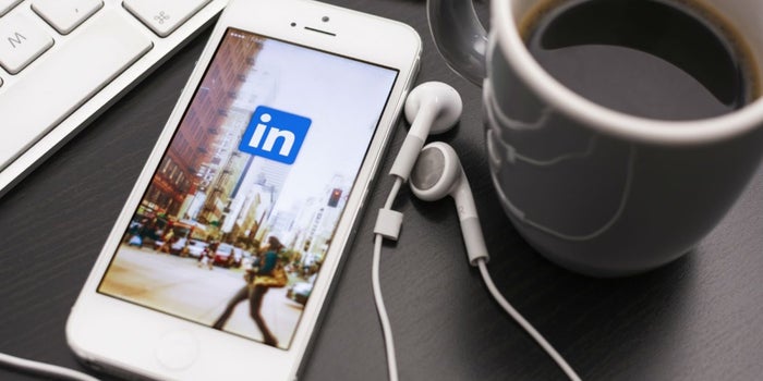 Microsoft comprará LinkedIn por 26,200 mdd