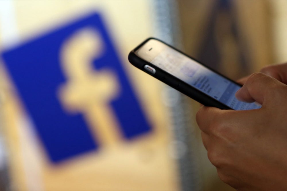 22 Hidden Facebook Features Only Power Users Know