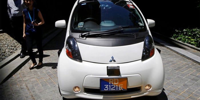 First Driverless Taxi Hits the Streets of Singapore