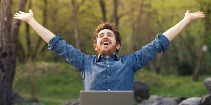 Cómo ser feliz en el trabajo, según Google y Lala