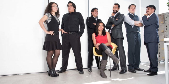 Universitarios que emprenden más allá de la moda