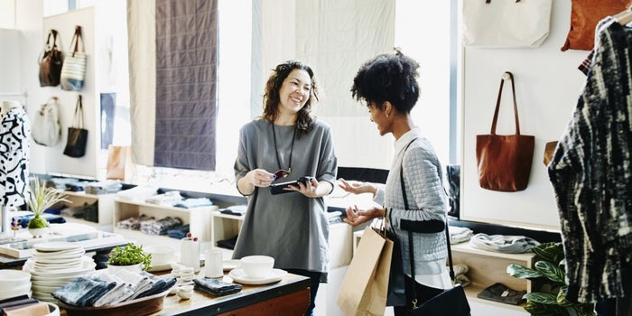 6 Gestures That Wow Customers and Earn Their Loyalty
