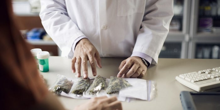 Cannabis Medicinals Sales Expected to Reach $2 Billion by 2020
