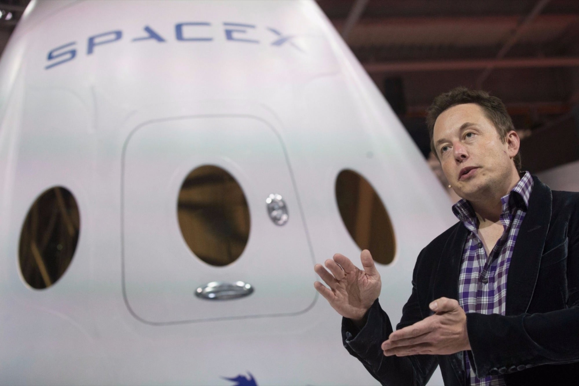 SpaceX Seeks U.S. Approval to Provide Internet from Space | Entrepreneur