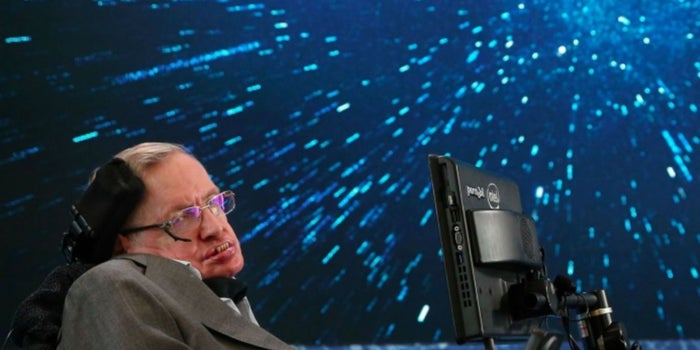"Solo nos quedan mil años en la Tierra": Stephen Hawking