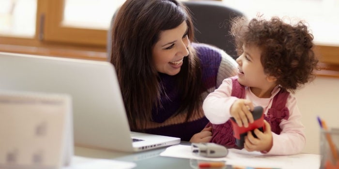 ¿Qué son las Community Moms? Esta es la nueva tendencia empresarial