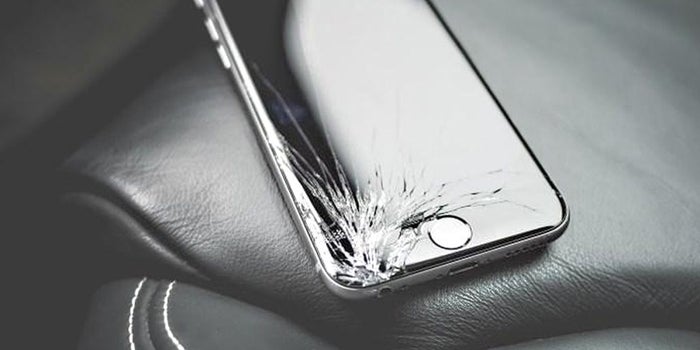 Chemists Develop Seal-Healing Material for Smartphone Screens