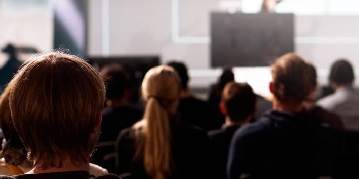 5 Ways to Learn Entrepreneurship Once You Graduate College