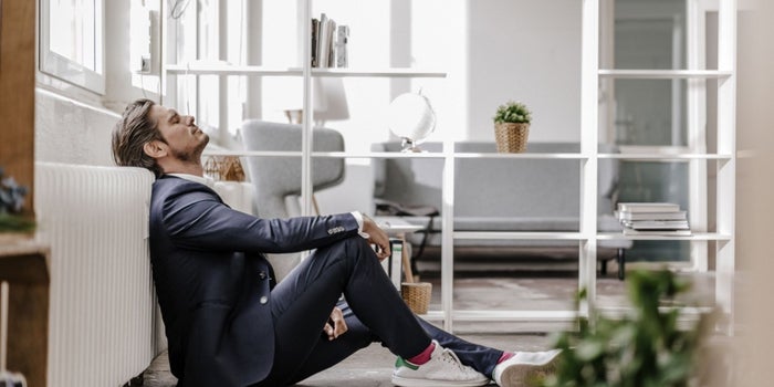 How Not to Be Crushed by These 3 Inevitable Types of Entrepreneurial Stress