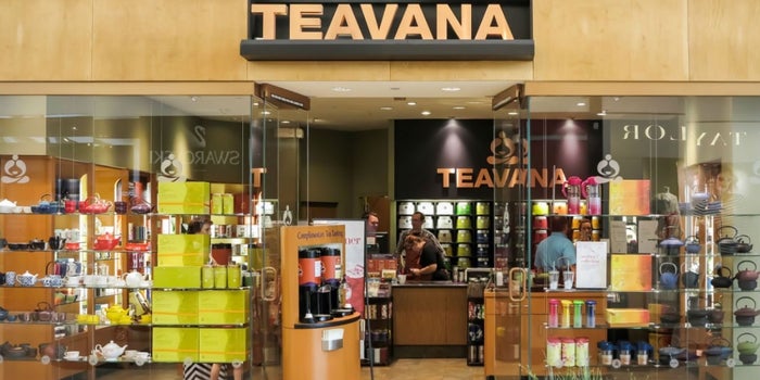 Por esta razón Starbucks va a cerrar las tiendas de Teavana