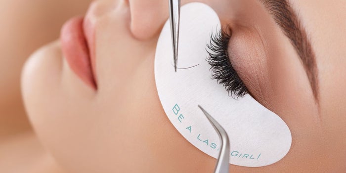 Be a Lash Girl: ¿Tener un socio o solicitar un préstamo?