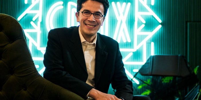 Conoce al primer CEO de Airbnb México