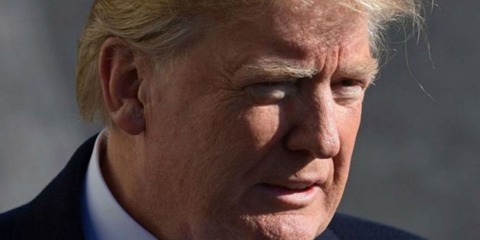 Por qué la reacción de Trump a un libro está haciendo que se venda más