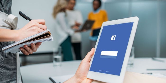 Este es el cambio de Facebook que provocó la caída de sus acciones