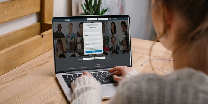 Trucos esenciales para un perfil de LinkedIn irresistible