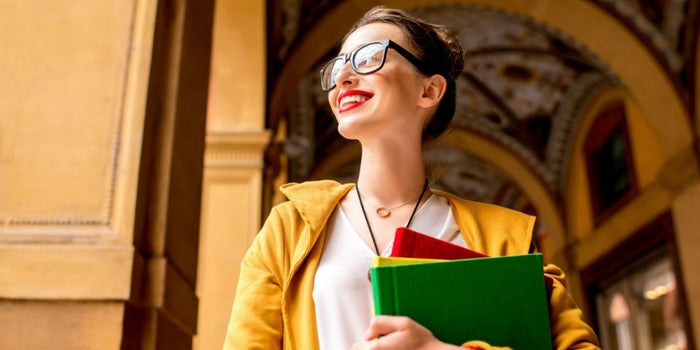 Bachelor Vs. Licenciatura: ¿Qué título académico debes elegir en Europa?
