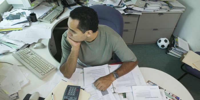 No hay manera 'limpia' de lidiar con el desordenado de tu oficina