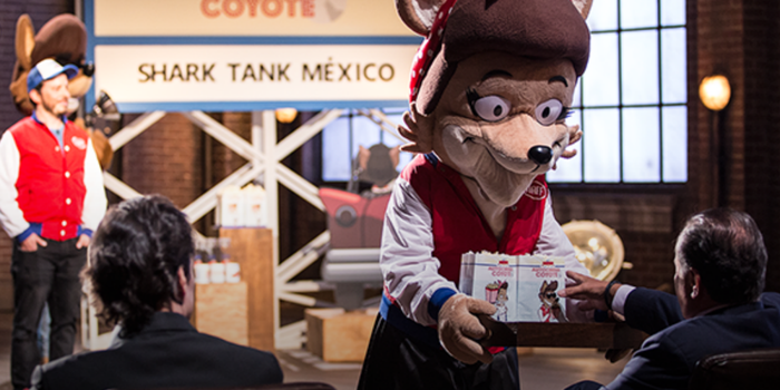 Autocinema Coyote, el negocio por el que se aliaron dos tiburones de Shark Tank México