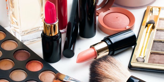 Triunfo femenino en la industria de la belleza