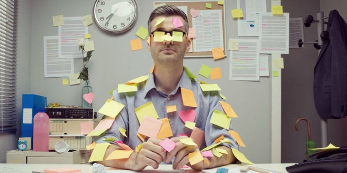 3 tips para ser más productivo en el trabajo sin morir en el intento