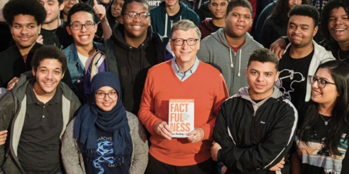 El libro que Bill Gates está regalando a miles de personas