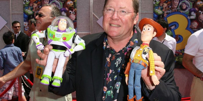El jefe creativo de Pixar y Disney dejará el puesto por comportamiento fuera de lugar