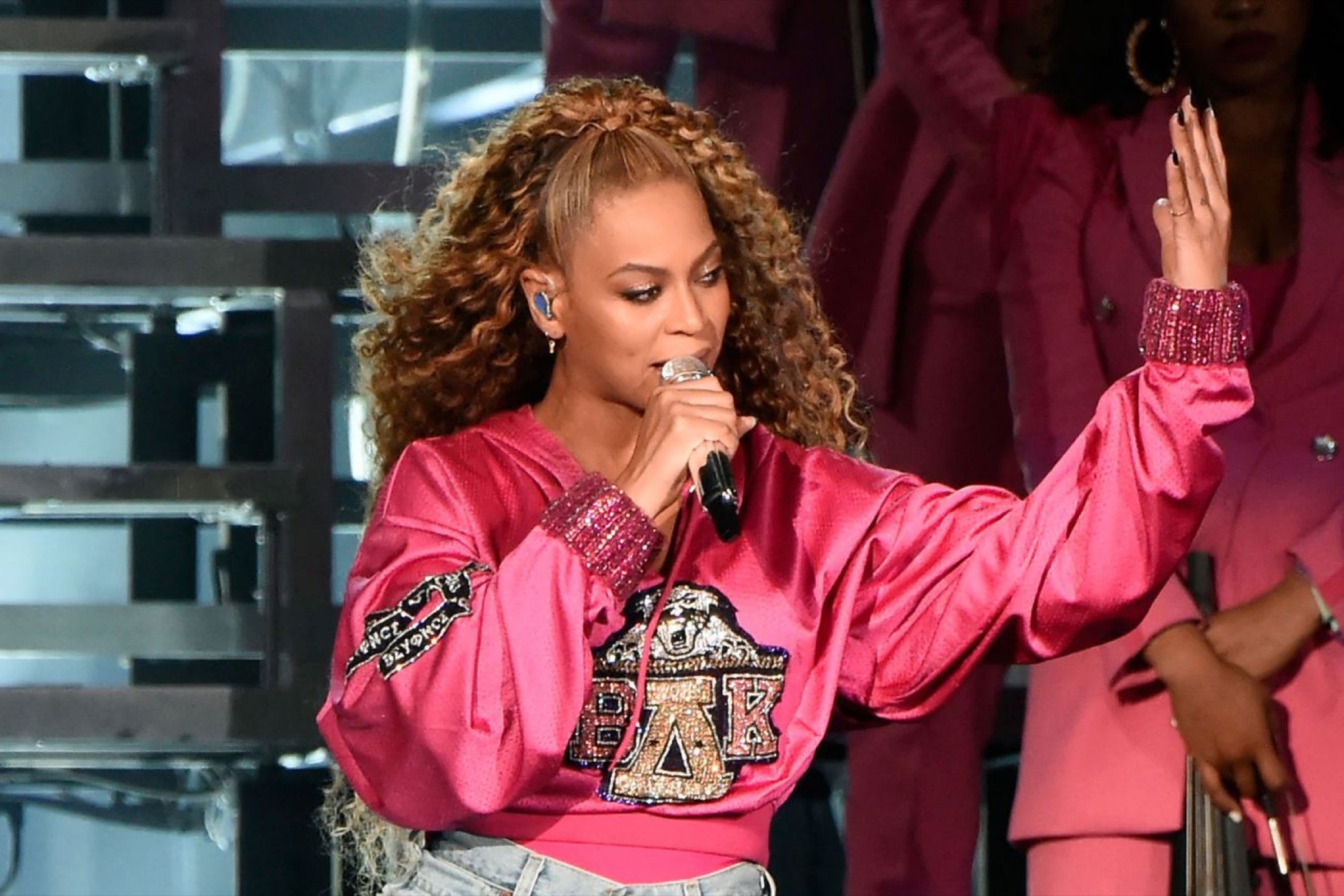 3 Branding Success Secrets Entrepreneurs Can Learn From Beyoncé ...