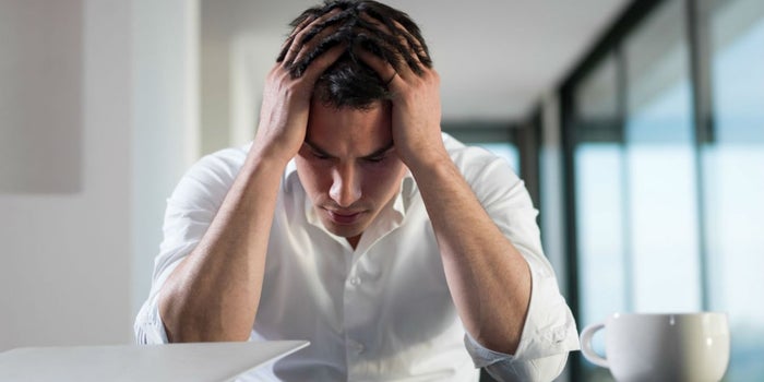 ¿Qué hacer cuando alguien de tu equipo atraviesa una crisis personal que afecta su desempeño laboral?