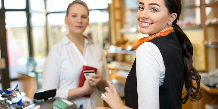 Infografía: 5 pasos para mejorar la experiencia del cliente