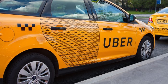 Uber, Easy y Cabify tendrán taxímetro