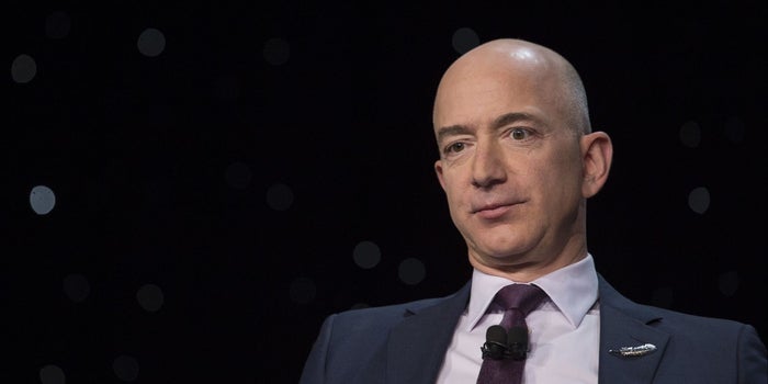 Ve la primera oferta de trabajo que hizo Jeff Bezos cuando arrancó Amazon