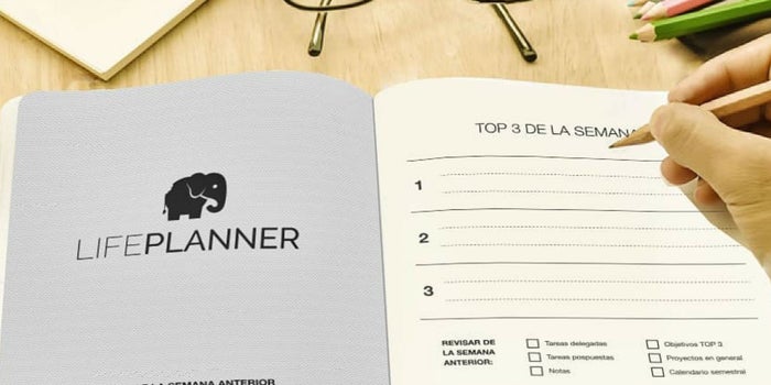 Él convenció a dos tiburones de Shark Tank México con una agenda