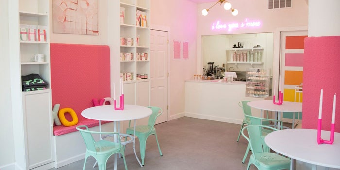 ¡Abre una cafetería kawaii!