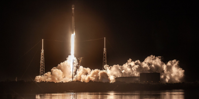 SpaceX anunciará hoy quién es la persona que viajará a la Luna próximamente