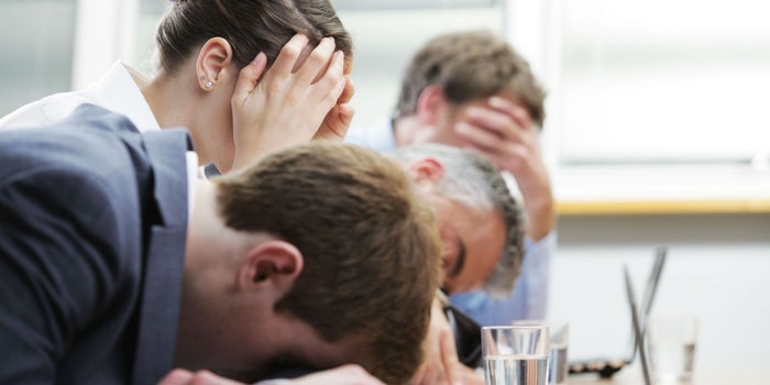 5 formas en las que las juntas inútiles dañan tu negocio