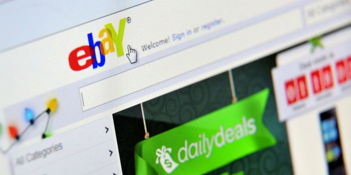 eBay acusa de 'ladrón' a Amazon