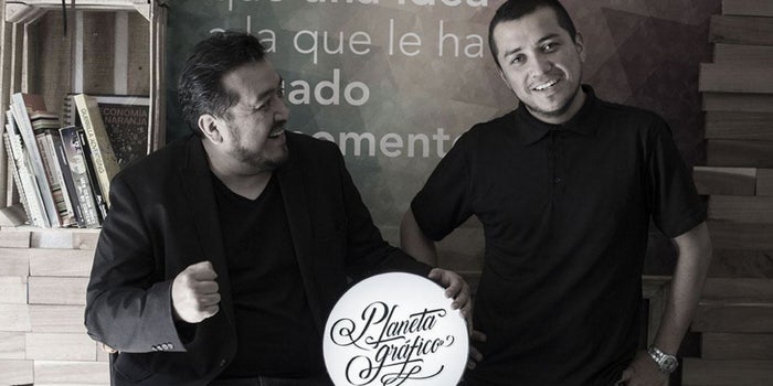 Estos hermanos quieren ayudar a los diseñadores (con o sin experiencia) a encontrar 'chamba'