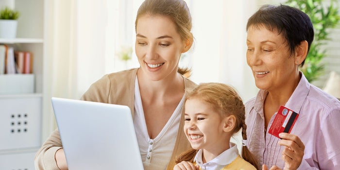 Los mexicanos arrazan con las compras online en América Latina