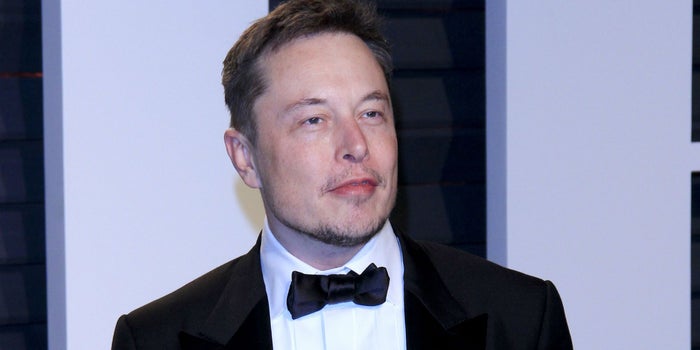 Elon Musk podría comprar una de las plantas de General Motors