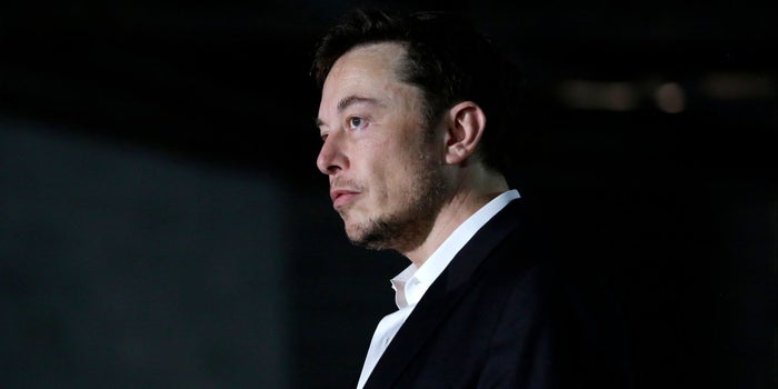 Elon Musk dice que las autoridades no pueden evitar que tuiteen lo que quiera