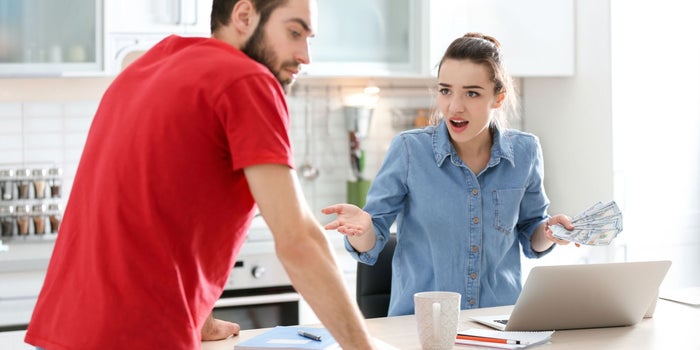 Cómo tener cuentas claras con tu familia (y no pelearse por dinero)