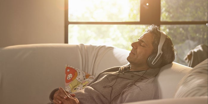 Estos son los 6 tipos de música que mejorarán dramáticamente tu productividad
