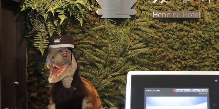 Por qué este hotel japonés decidió despedir a sus robots