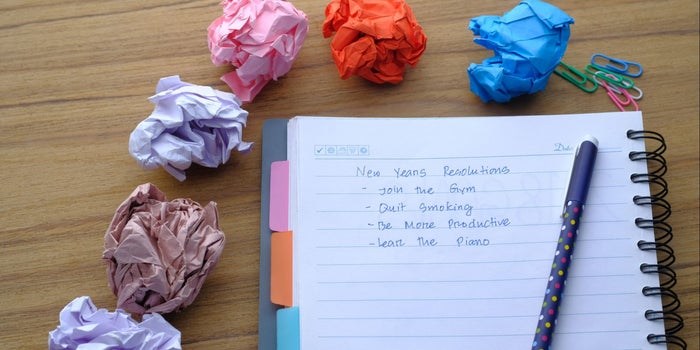 ¿Ya fallaste en tus propósitos de Año Nuevo? Mejor intenta con estos 7 compromisos
